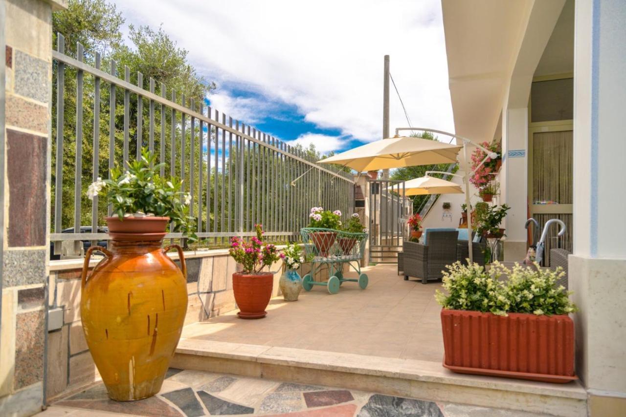 Villa Milla Monacizzo Ngoại thất bức ảnh